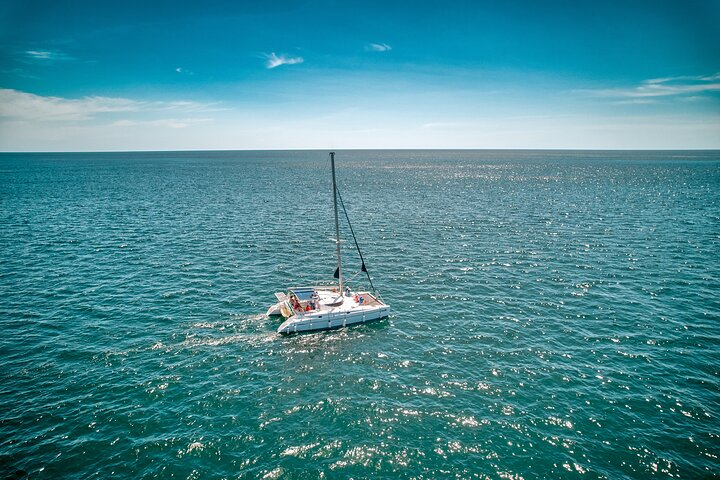8-hour all-inclusive catamaran sailing tour from Tamarindo - Photo 1 of 25